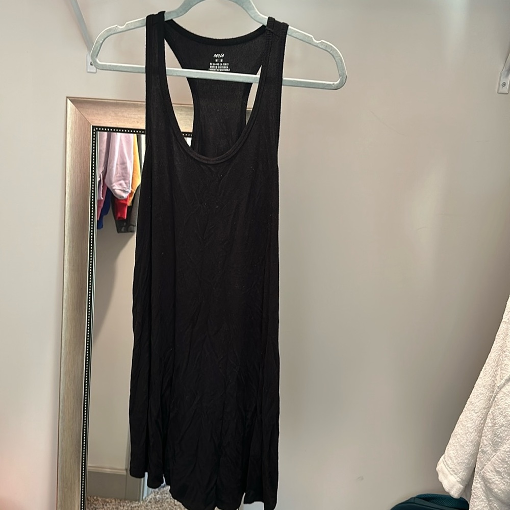 Medium Aerie black nightgown